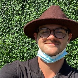 Meet your Posher, Abraham